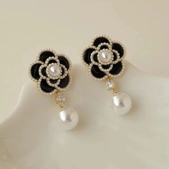 flower pearl drop earrings A206 - Picture 1 of 4